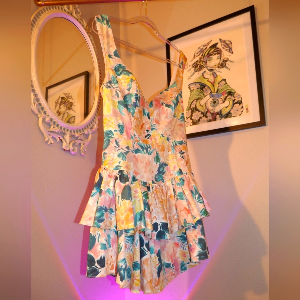 Mini Dress w Matching Belt